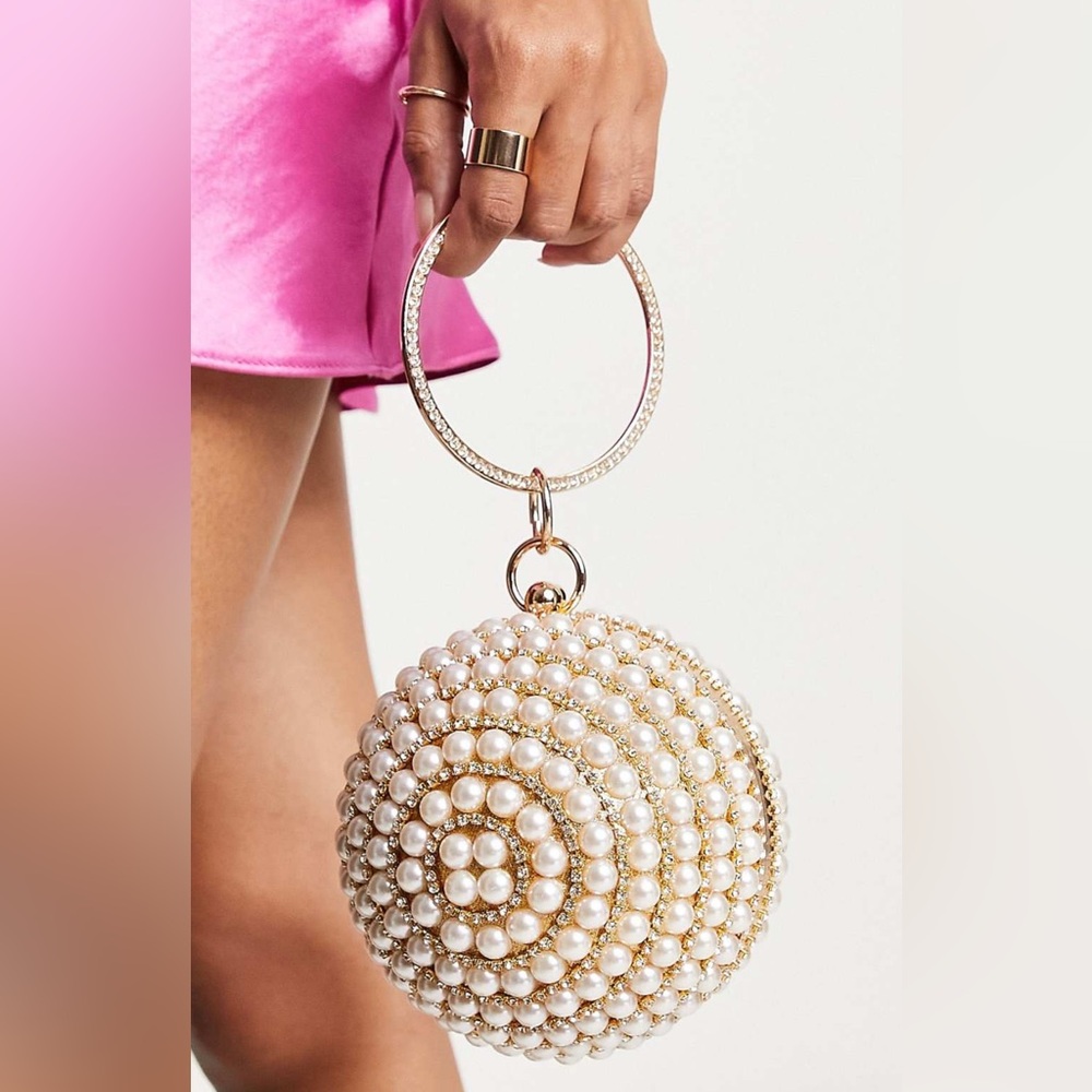 Pearl clutch bag